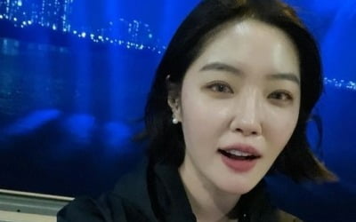 김새롬, 마스크 없이 한강 조깅 여신으로... 땀범벅에도 굴욕 없어[TEN★]
