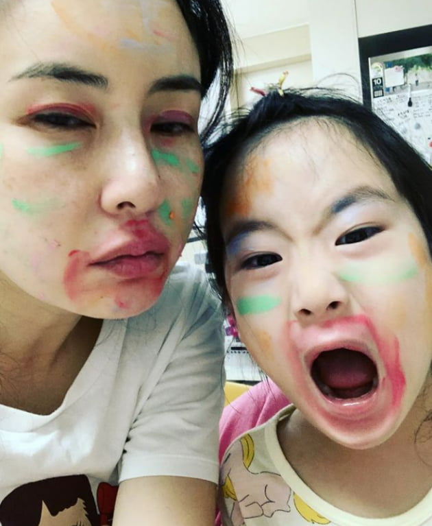 사진=최정윤 인스타그램