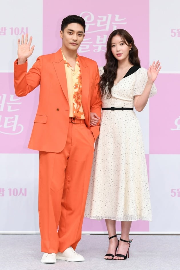 '우리는 오늘부터'에 출연하는 배우 성훈, 임수향. / 사진제공=SBS