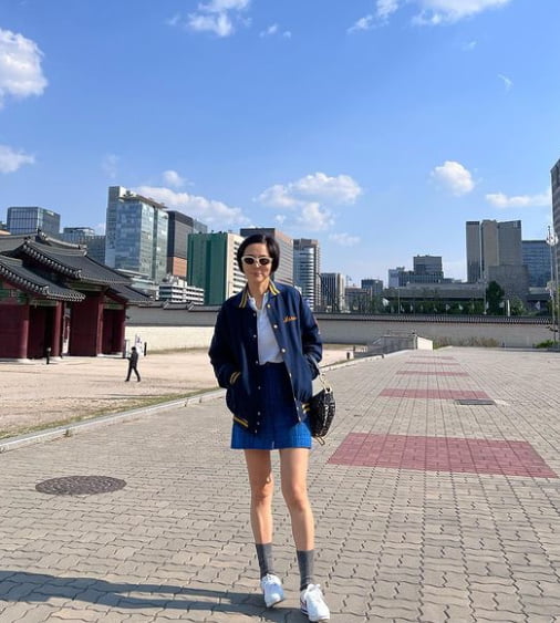 김나영, '♥' 마이큐와 경복궁 데이트중?…화보 같은 일상 [TEN★]