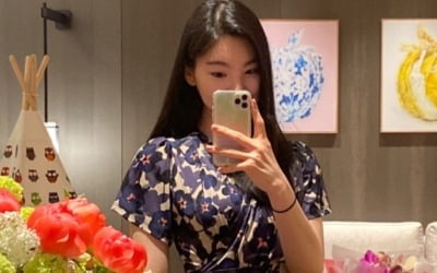 '윤남기♥' 이다은, 결혼식 전 다이어트도 필요없는 바디 라인…"머랭쿠키 먹고싶"[TEN★]