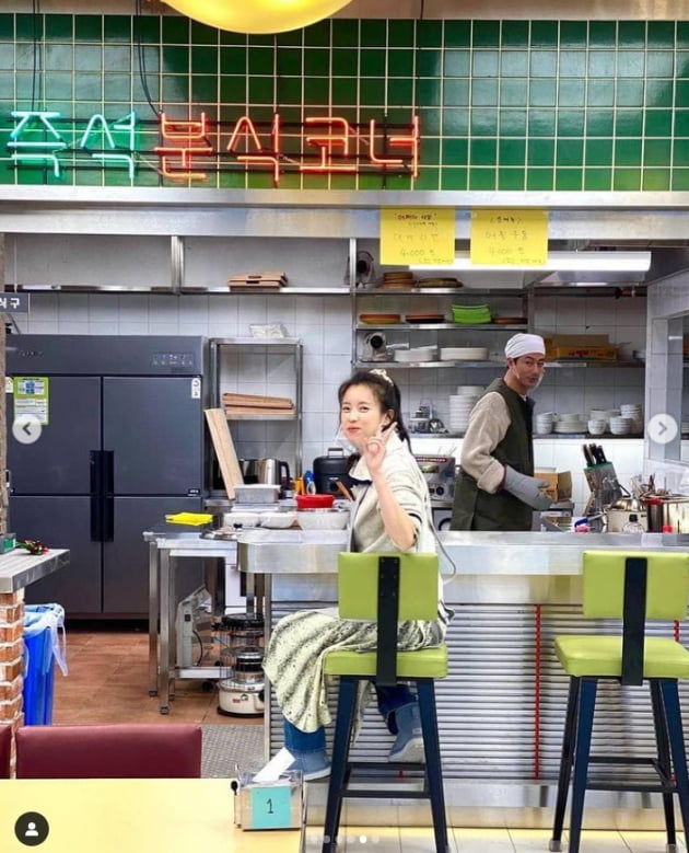 한효주, 일상이 화보인 알바생...포토 바이 혜수김[TEN★]