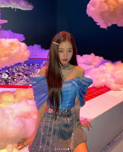 장원영, 만화영화 여주인공 같네...매력있는 이쁨[TEN★]