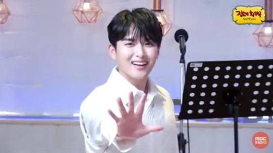 사진='정오의 희망곡' 영상 캡처.