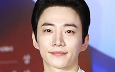 [TEN 포토] 이준호 '마성의 분위기남'