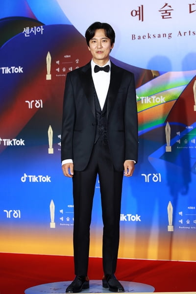 [TEN 포토] 김남길 '훈훈한 비주얼'