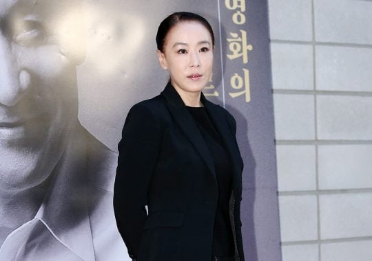 넷플릭스 코리아, 故 강수연 애도 "한국 영화계 개척자, 모든 순간 잊지 않을 것"[TEN★]