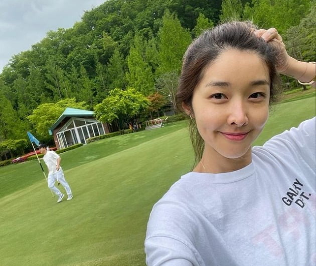 '사업가♥' 김빈우, 아침 7시부터 골프 연습한 애둘맘 "내일까지 명절"[TEN★]