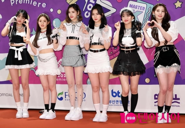[TEN 포토] 스테이씨 '상큼 발랄하게..'