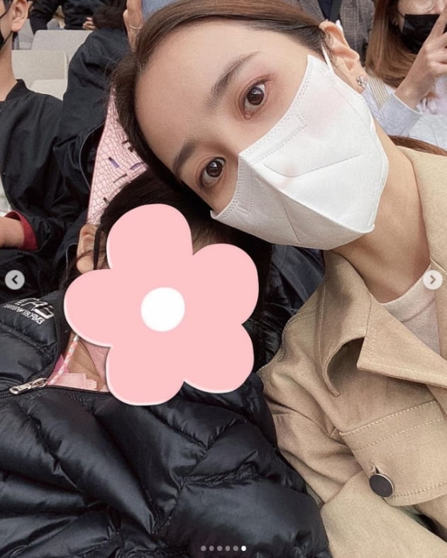 '기성용♥' 한혜진 딸, 아빠 닮아 롱다리...붕어빵이 따로없네[TEN★]