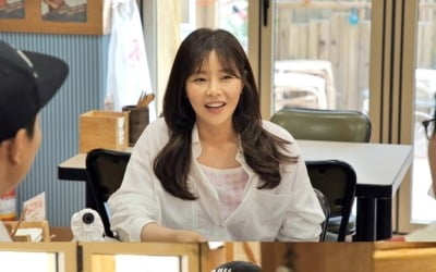 박하나 "왜 결혼을 못 하시는 거예요?"…김종민과 핑크빛 기류 ('떡볶이집 그 오빠')