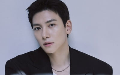 [TEN인터뷰] 가난했던 지창욱 "홀어머니 밑에서 자란 상실감 커…돈 때문에 힘들었다"