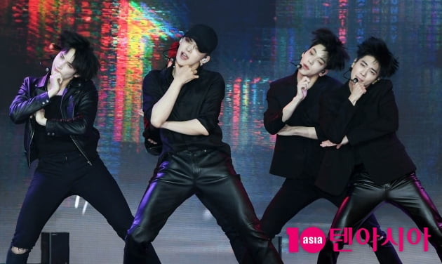 [TEN포토] TXT '‘Z세대 이별송’이 타이틀곡'