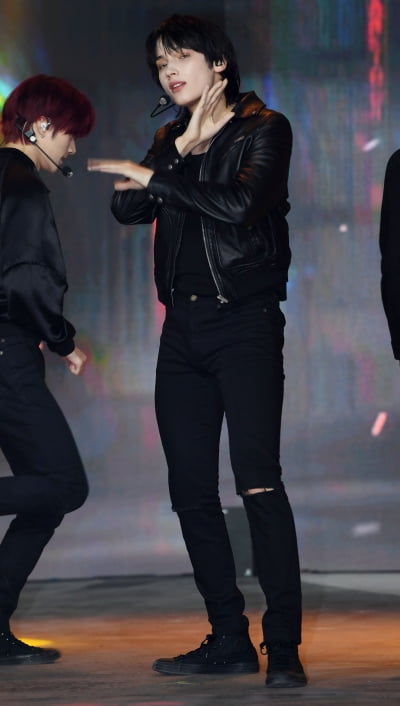 [TEN포토] TXT 휴닝카이 '우월한 비주얼'