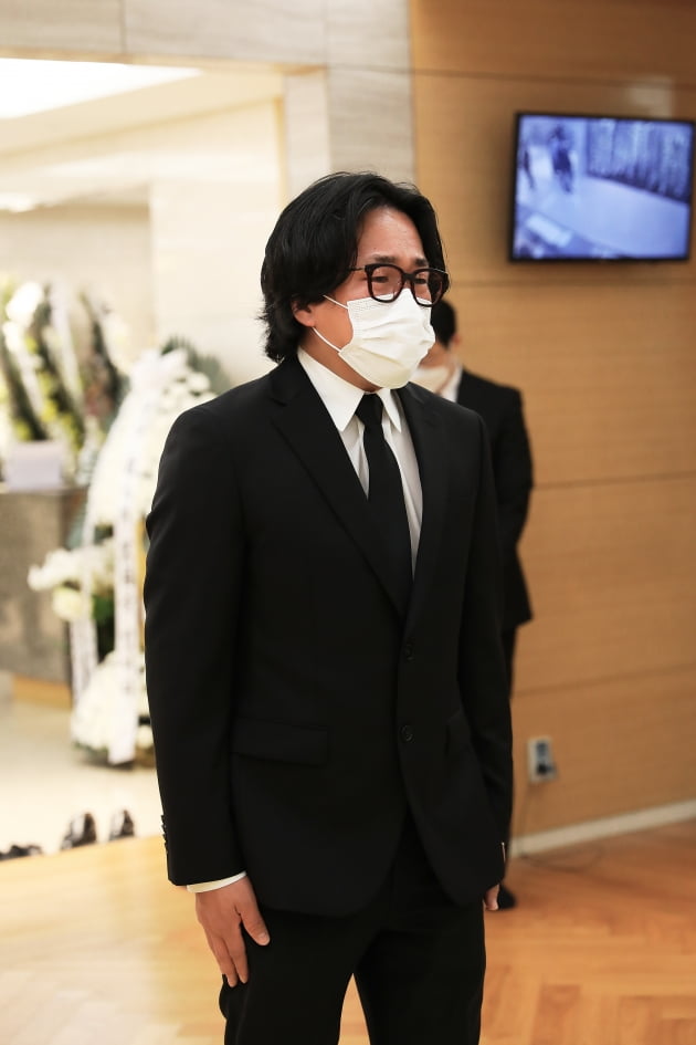 양익준 감독 /사진제공=고 강수연 배우 장례위원회