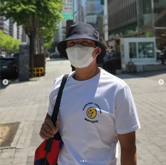 '30kg 감량' 조세호, 자신감 넘치는 핏...유병재 "팔뒤꿈치 정보좀요!!"[TEN★]