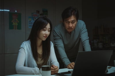 '동주' 각본·제작→송강호 '1승' 신연식 감독, 5년만 컴백 "현실적 판타지"('카시오페아')