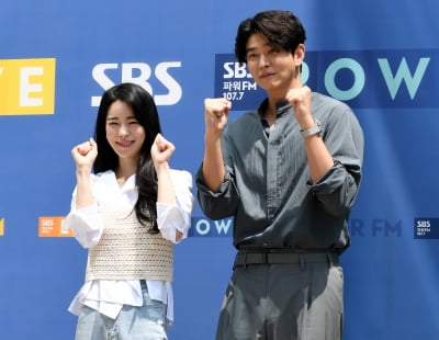 [TEN 포토] 임지연-윤균상 '드라마 '장미맨션' 파이팅!'