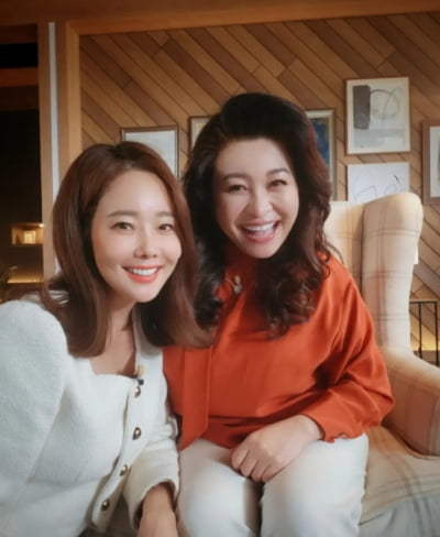 '백종원♥' 소유진, 오은영 박사와 투 샷...마법같은 시간을 느끼는중[TEN★]