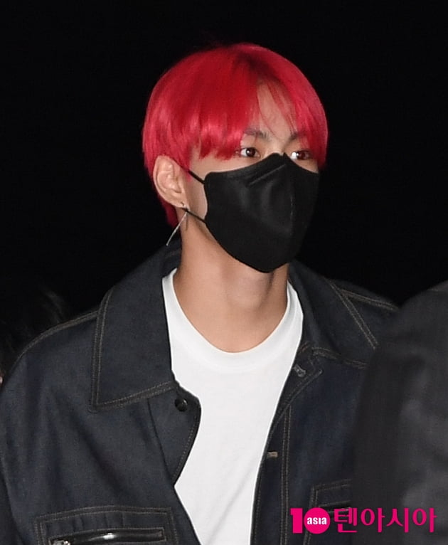 [TEN 포토] 엔하이픈 정원 '유혹의 레드헤어'