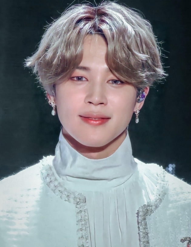 방탄소년단 지민 'With You' 아이튠즈 역사상 가장 빠른 118개국 1위... 'OST로 세계 정복'