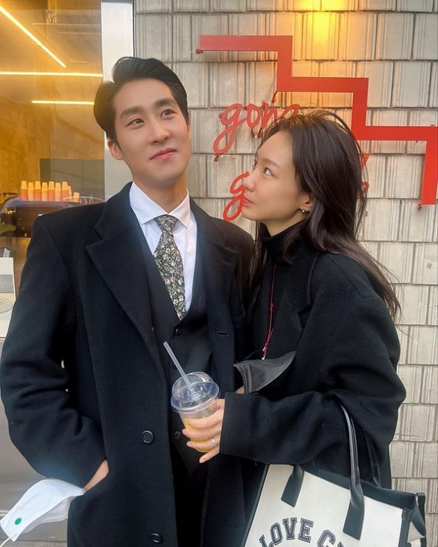 신소율, 김지철 /사진=신소율 인스타그램