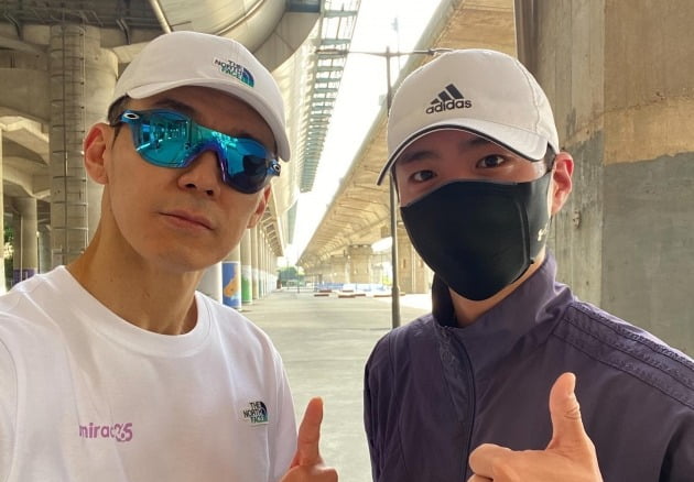 박보검 근황 공개, 션과 2주 만에 러닝 "10km 5분 15초 페이스…잘 뛴다"[TEN★]