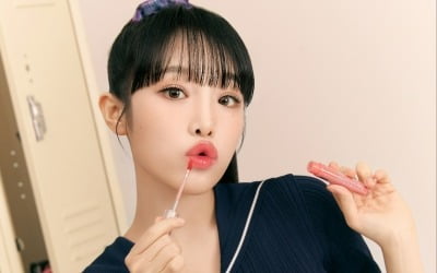 최예나, 릴리바이레드 전속 모델 발탁…생기발랄 비주얼 '흠뻑'