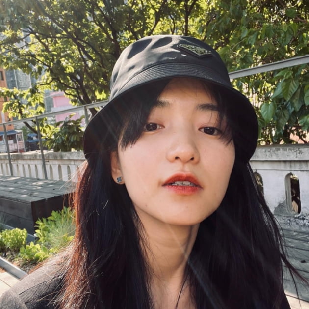 김태리, 깨발랄 표정에 귀염뽀작...브이로그 끝?[TEN★]