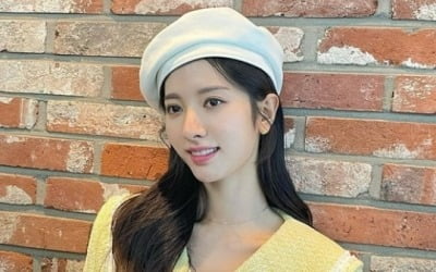 우주소녀 보나, 고유림 잊은듯한 화려함…아이돌美 뿜뿜[TEN★]