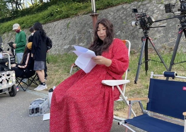 신기루, '우리들의 블루스' 한지민 패러디→예쁜 여배우 미소…"선처 부탁"[TEN★]