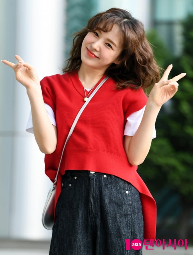 [TEN 포토] 웬디 '귀여움 뽀작'