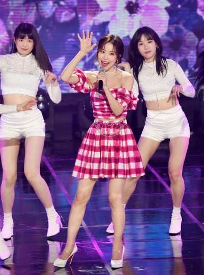 [TEN 포토] 화연 '해맑은 꽃미소'