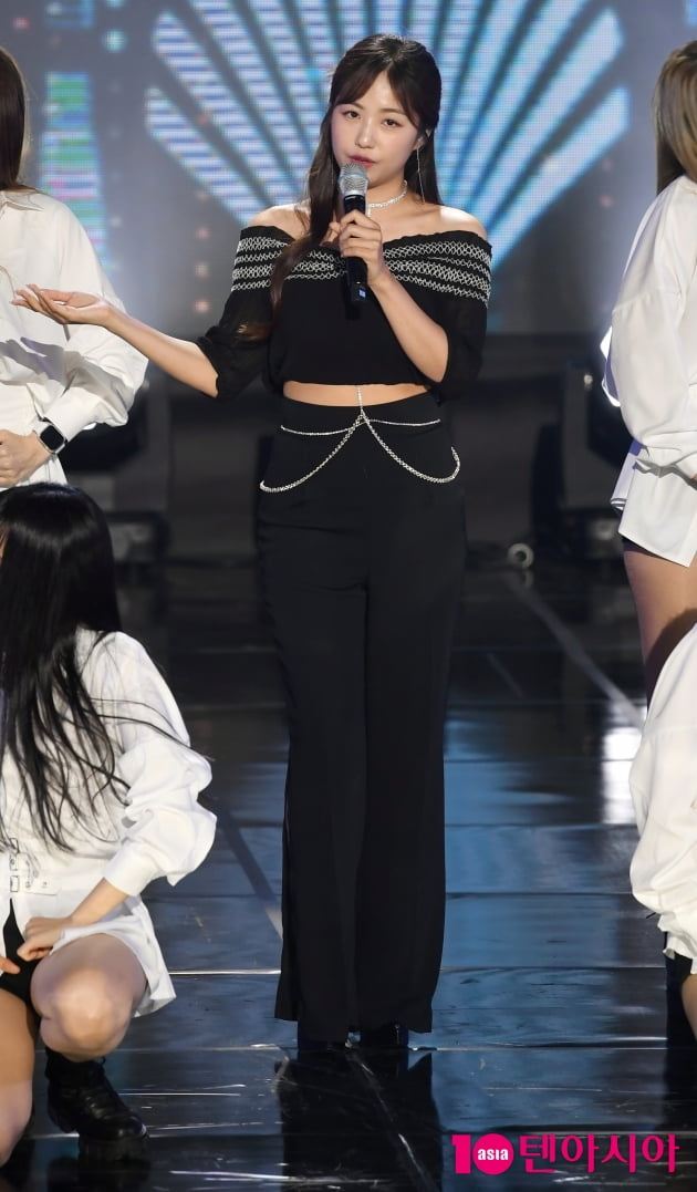[TEN 포토] 정다경 '사랑스러운 무대'