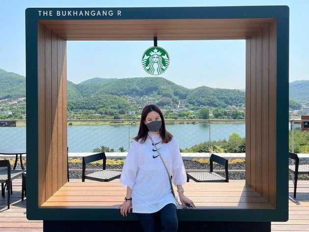 '임신' 박시은, 가려도 볼록한 D라인…진태현 "제일 예쁜 임신부"[TEN★]