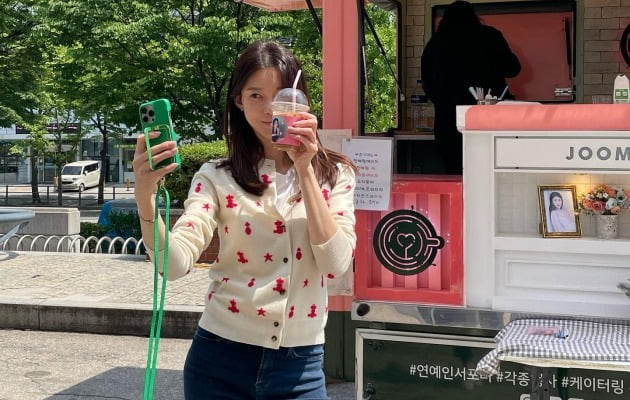 '주상욱♥' 차예련, 센스 만점 황정음 커피차 인증 "든든한 선물 고마워"[TEN★]