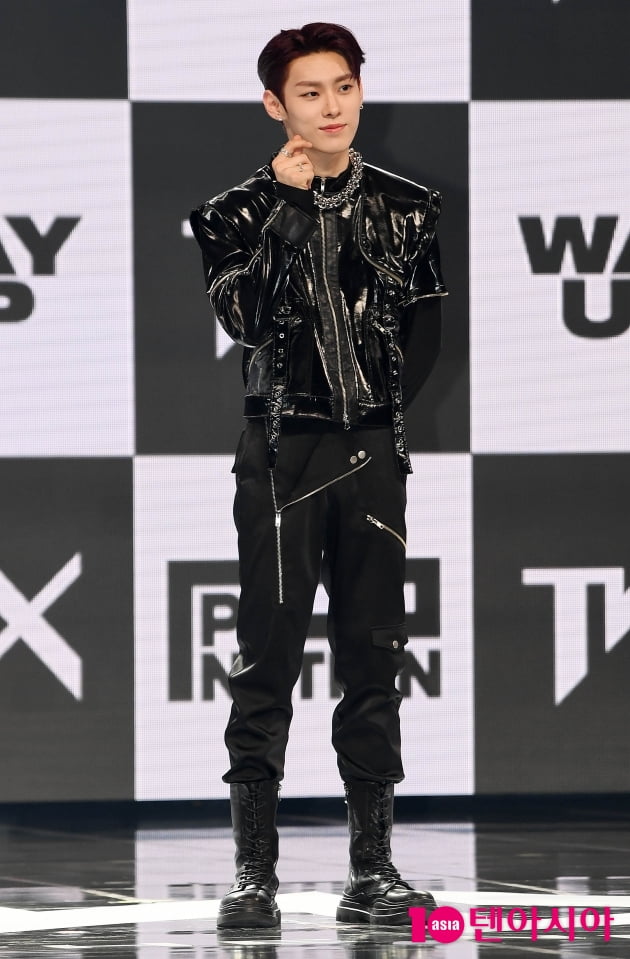 [TEN 포토] 티엔엑스 우경준 '순정만화 주인공처럼'