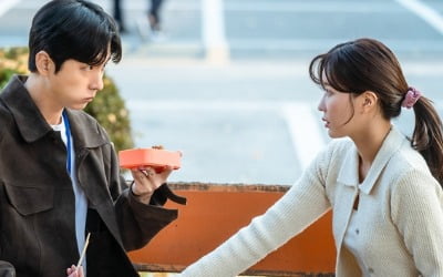 임신한 '혼전순결' 임수향, 신동욱에게 과감한 스킨십 ('우리는 오늘부터')