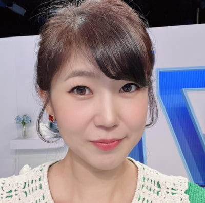 '홍콩댁' 강수정, 남편과 셀카 보내는 사이...부부도 연인이죠[TEN★]