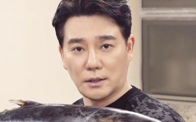 이태곤, 집에서도 13kg 초대형 참치 직접 요리('편스토랑')
