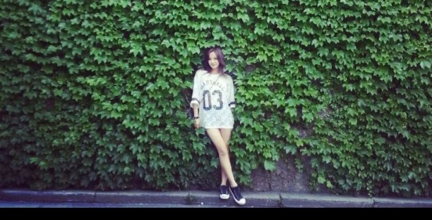 '여배우' 고은아, 8년 전 머리 심기 전 사진 공개…각선미는 여전[TEN★]