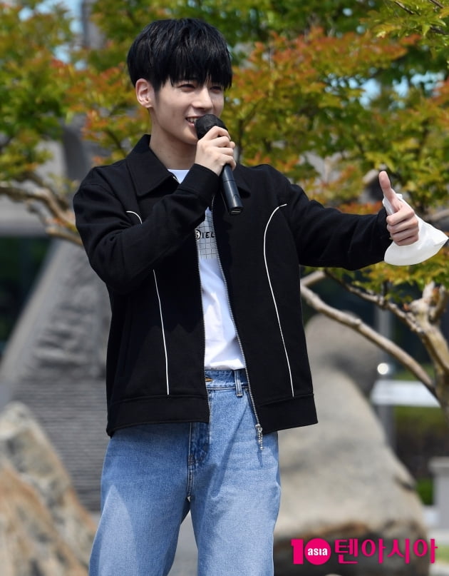 [TEN 포토] TXT 태현 '우리팬들 최고!'
