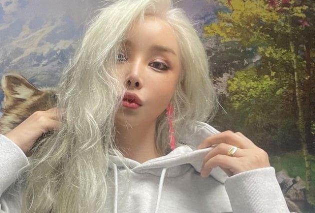 하리수, 불쾌한 루머에 입 열었다 "지X도 풍년…미치려면 곱게 미쳐"[TEN★]