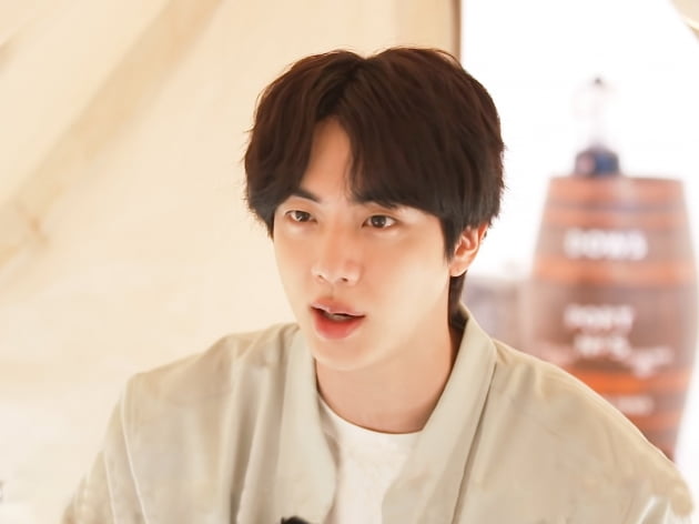 방탄소년단 진 '여러분들만의 게임을 만들어 가세요' 인더섬 with BTS'