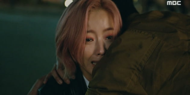 [종합] 김희선, 김시은 극단적 시도에 '충격+절망'…지옥行 위기('내일')