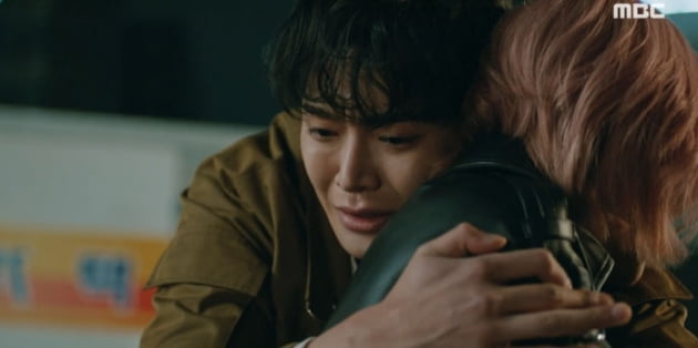 [종합] 김희선, 김시은 극단적 시도에 '충격+절망'…지옥行 위기('내일')