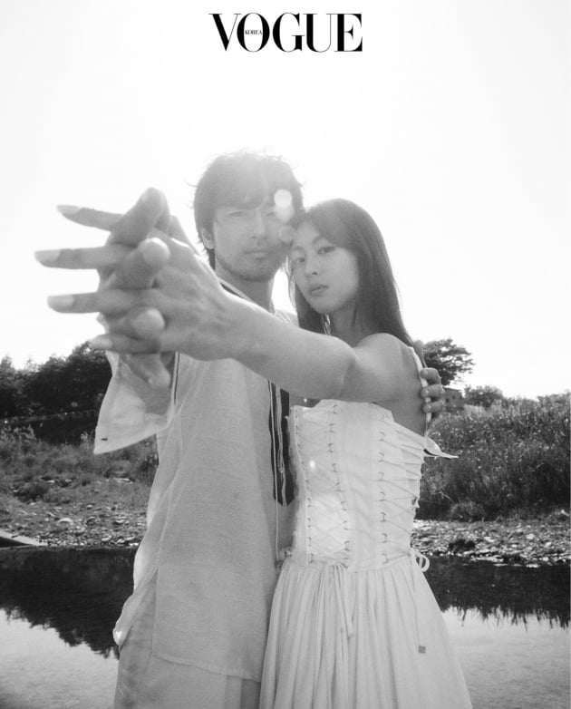 이진욱, 이연희 /사진제공=보그 코리아