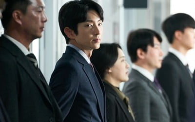 이준기, 김철기에 배신 당했나…정의파 선후배 냉랭한 분위기('어겐마')