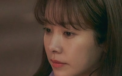 "보고싶다·사랑해" 한지민, 매일 걸려오는 전화 주인공은?…비밀 과거 밝혀진다 ('우리들의 블루스')