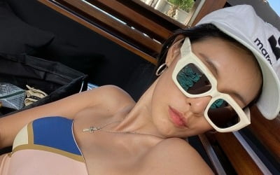 '43세' 가희, 비키니 입은 '발리댁'…'무결점' 탄탄 몸매 [TEN★]